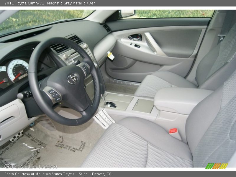Magnetic Gray Metallic / Ash 2011 Toyota Camry SE