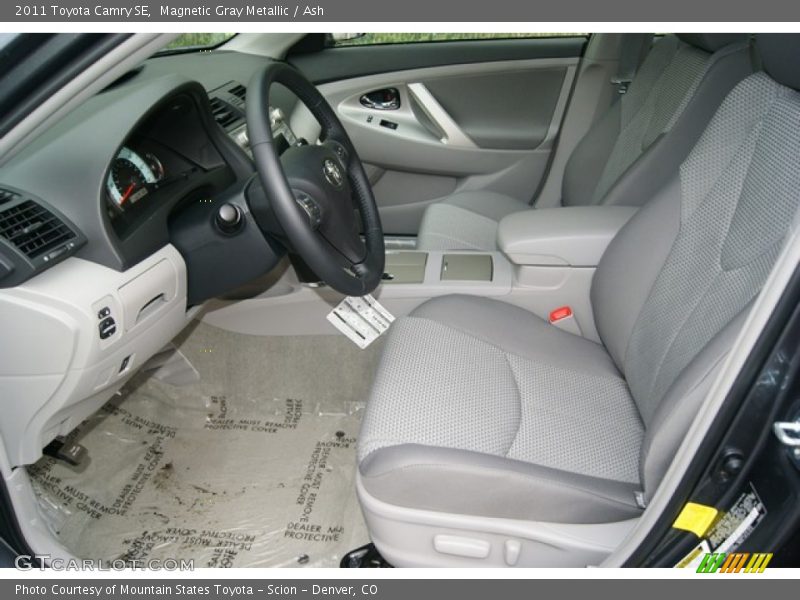 Magnetic Gray Metallic / Ash 2011 Toyota Camry SE
