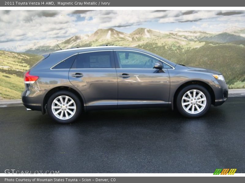 Magnetic Gray Metallic / Ivory 2011 Toyota Venza I4 AWD