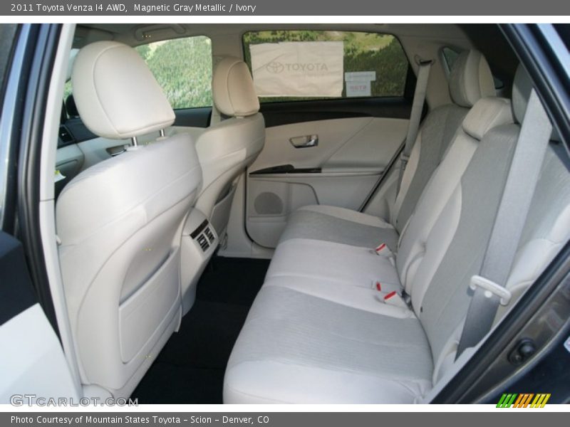 Magnetic Gray Metallic / Ivory 2011 Toyota Venza I4 AWD
