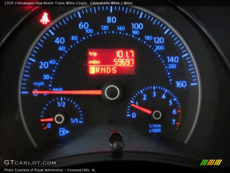 Campanella White / White 2008 Volkswagen New Beetle Triple White Coupe