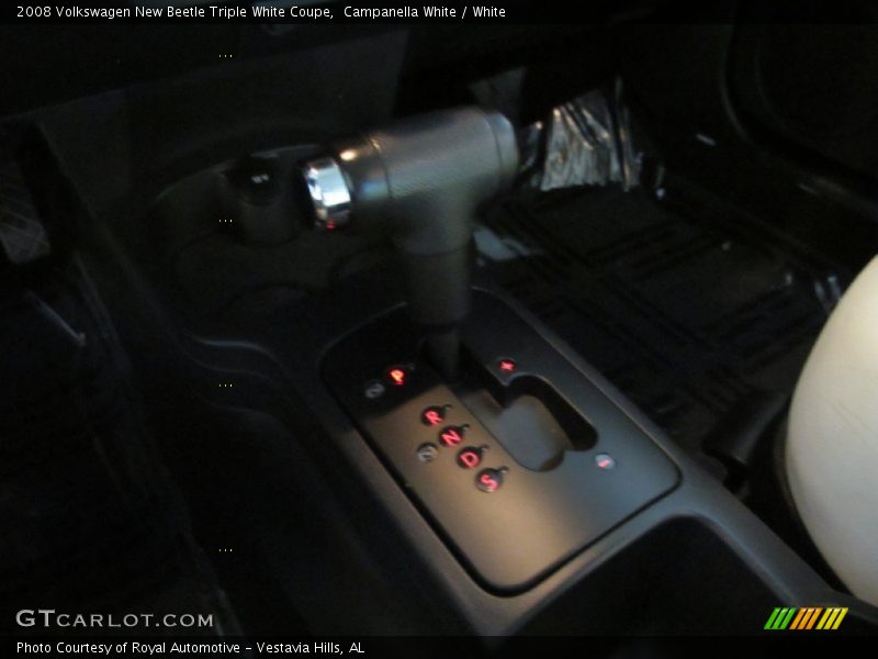 Campanella White / White 2008 Volkswagen New Beetle Triple White Coupe