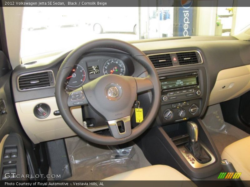 Black / Cornsilk Beige 2012 Volkswagen Jetta SE Sedan