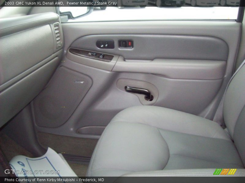 Pewter Metallic / Stone Gray 2003 GMC Yukon XL Denali AWD