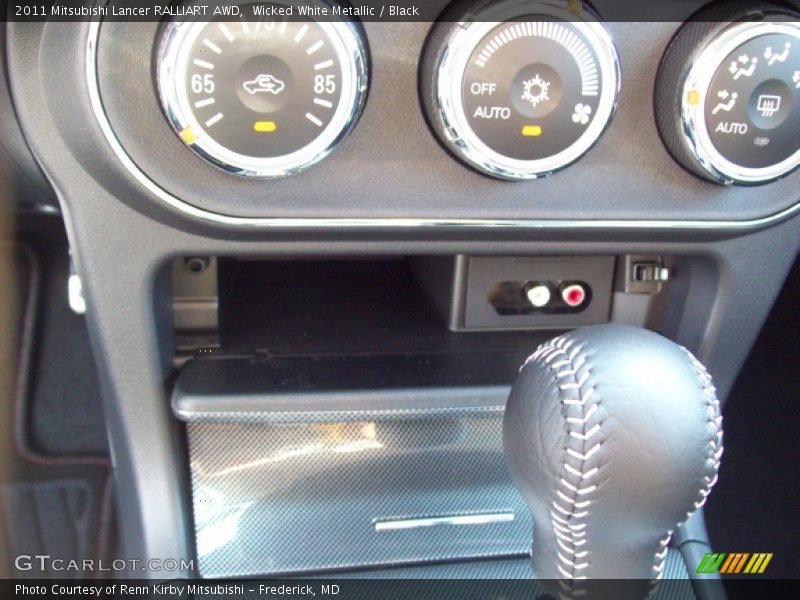 Controls of 2011 Lancer RALLIART AWD