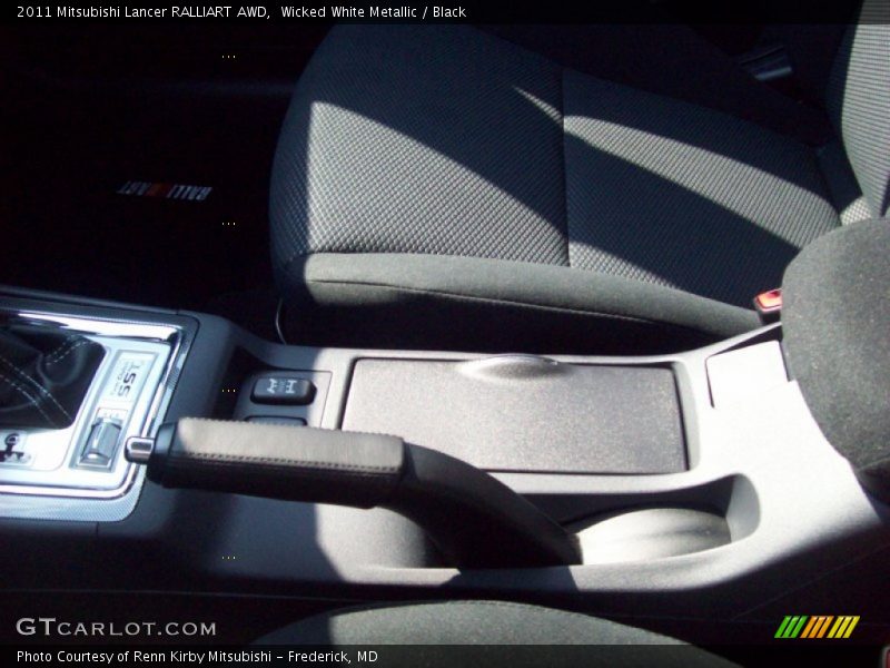 Wicked White Metallic / Black 2011 Mitsubishi Lancer RALLIART AWD