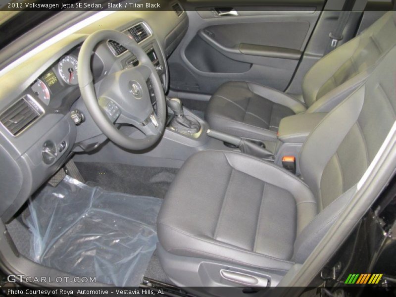 Black / Titan Black 2012 Volkswagen Jetta SE Sedan