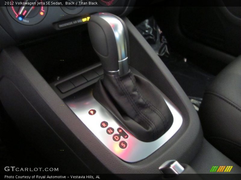 Black / Titan Black 2012 Volkswagen Jetta SE Sedan