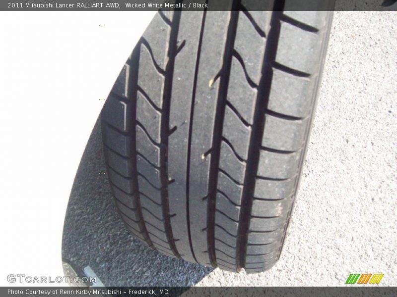 Wicked White Metallic / Black 2011 Mitsubishi Lancer RALLIART AWD