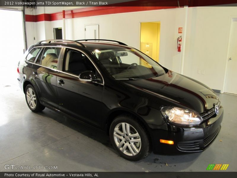 Black / Titan Black 2012 Volkswagen Jetta TDI SportWagen