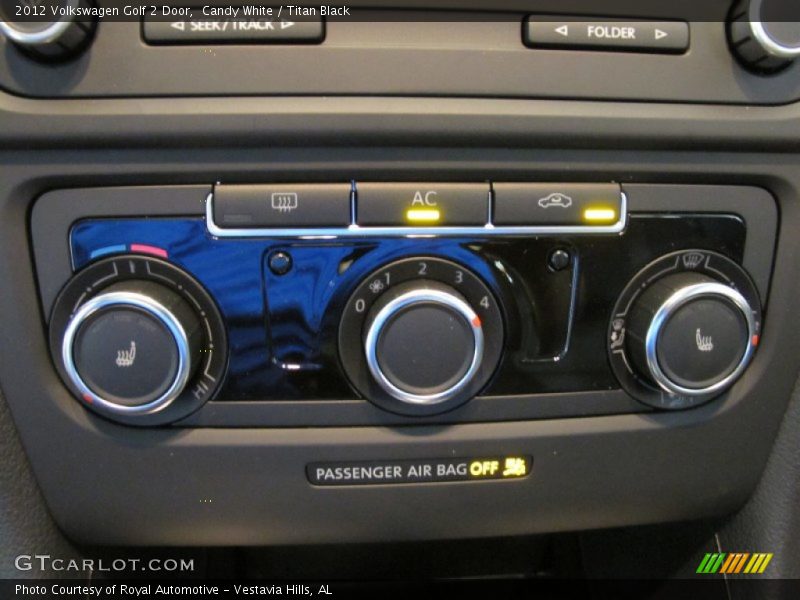 Candy White / Titan Black 2012 Volkswagen Golf 2 Door