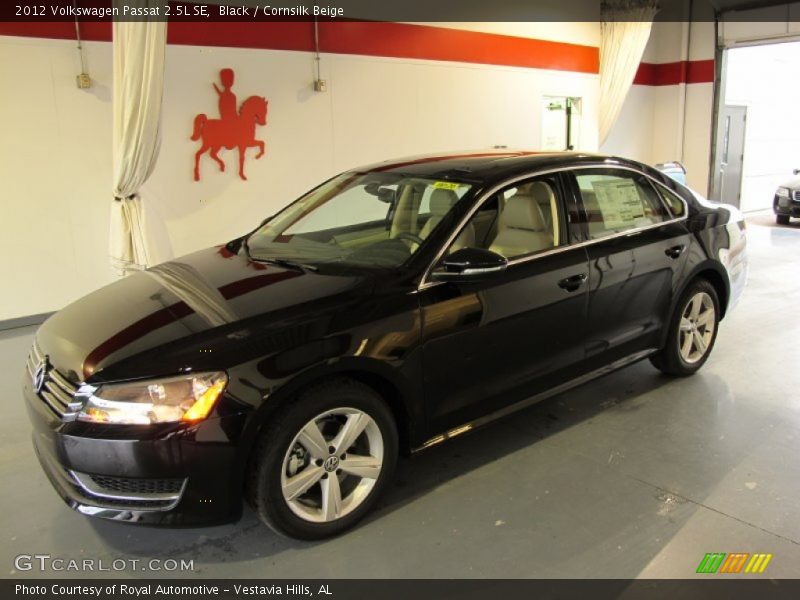 Black / Cornsilk Beige 2012 Volkswagen Passat 2.5L SE