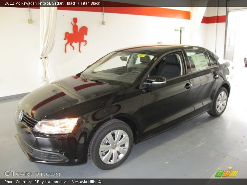 Black / Titan Black 2012 Volkswagen Jetta SE Sedan