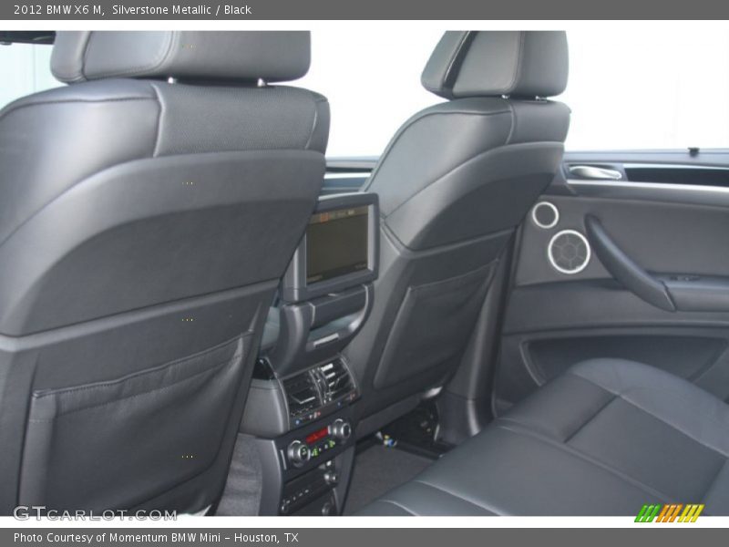 Silverstone Metallic / Black 2012 BMW X6 M