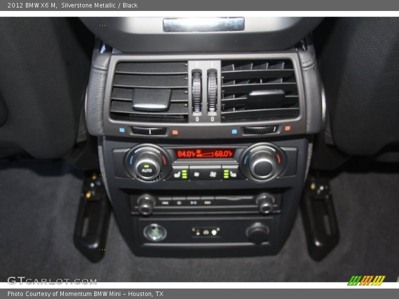 Silverstone Metallic / Black 2012 BMW X6 M