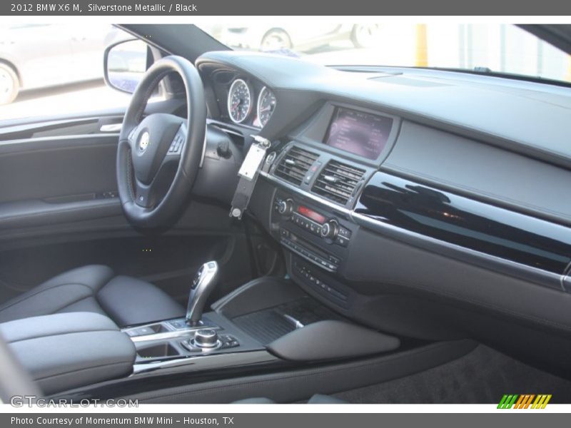 Silverstone Metallic / Black 2012 BMW X6 M