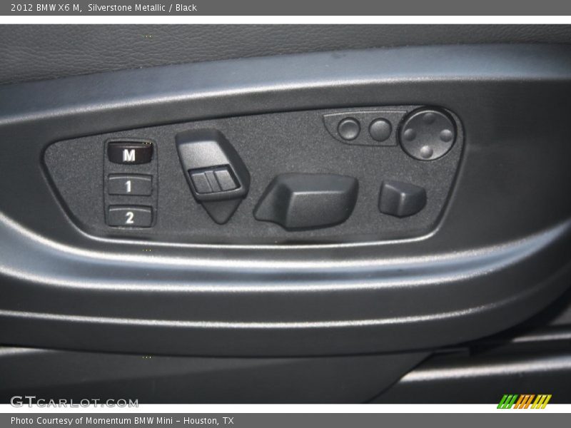 Silverstone Metallic / Black 2012 BMW X6 M