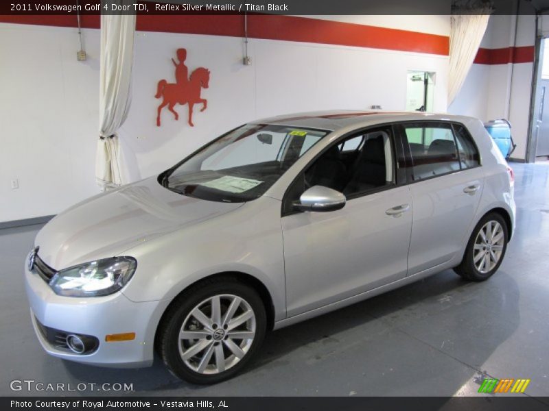 Reflex Silver Metallic / Titan Black 2011 Volkswagen Golf 4 Door TDI