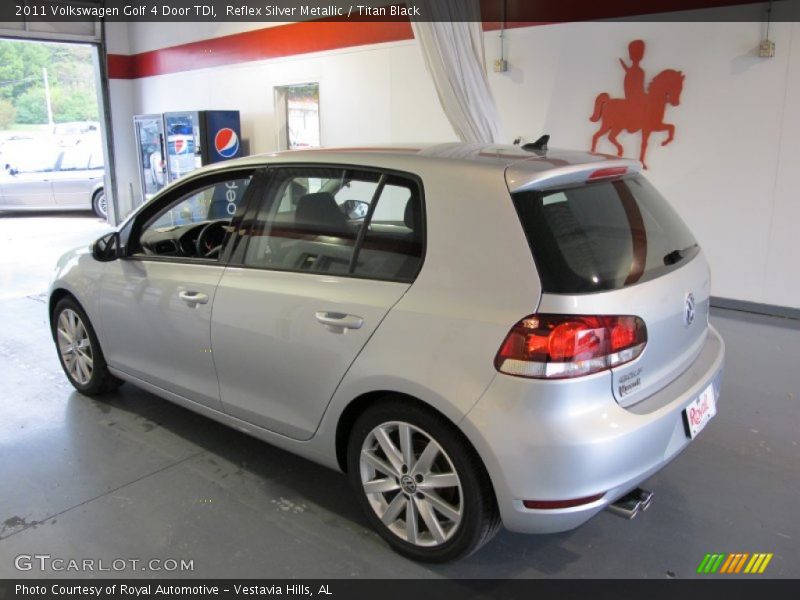Reflex Silver Metallic / Titan Black 2011 Volkswagen Golf 4 Door TDI