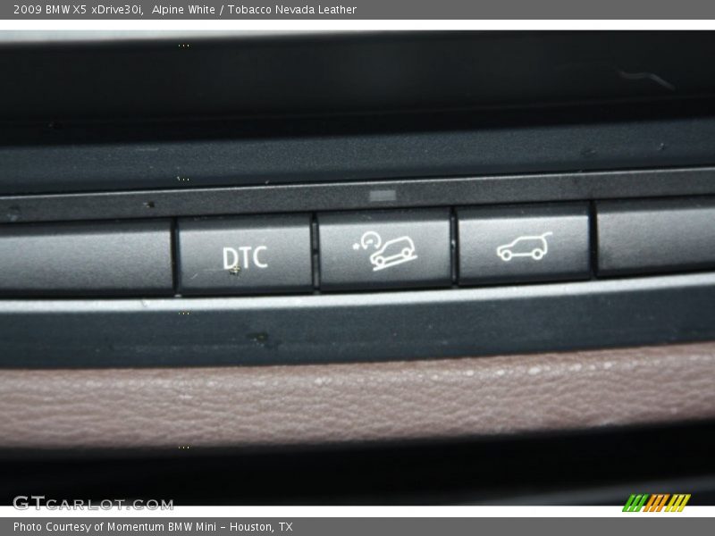 Alpine White / Tobacco Nevada Leather 2009 BMW X5 xDrive30i