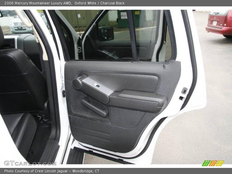 Oxford White / Charcoal Black 2006 Mercury Mountaineer Luxury AWD