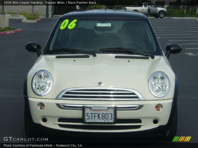 Pepper White / Black/Panther Black 2006 Mini Cooper Hardtop