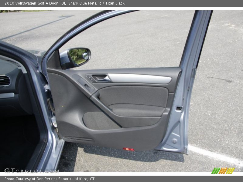 Door Panel of 2010 Golf 4 Door TDI