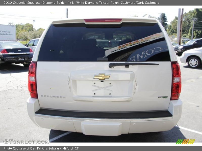 White Diamond Tricoat / Light Cashmere/Dark Cashmere 2010 Chevrolet Suburban Diamond Edition 4x4