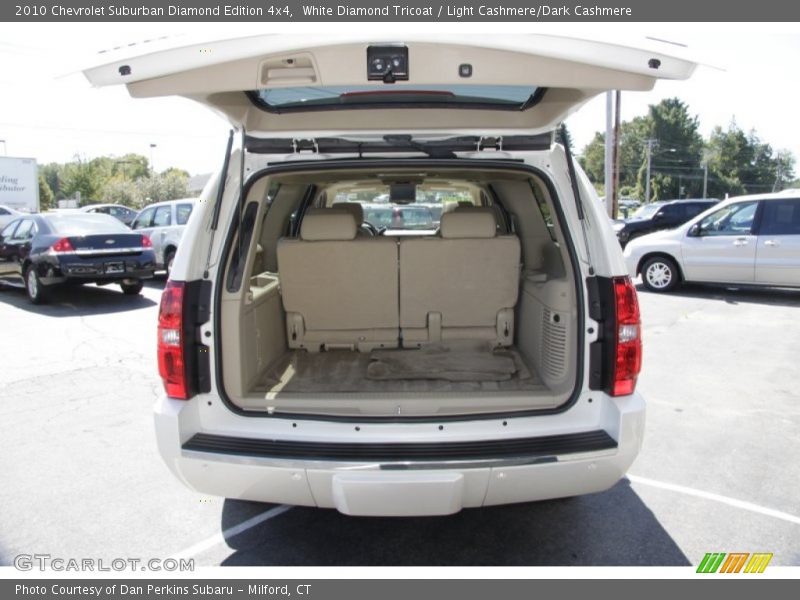 White Diamond Tricoat / Light Cashmere/Dark Cashmere 2010 Chevrolet Suburban Diamond Edition 4x4