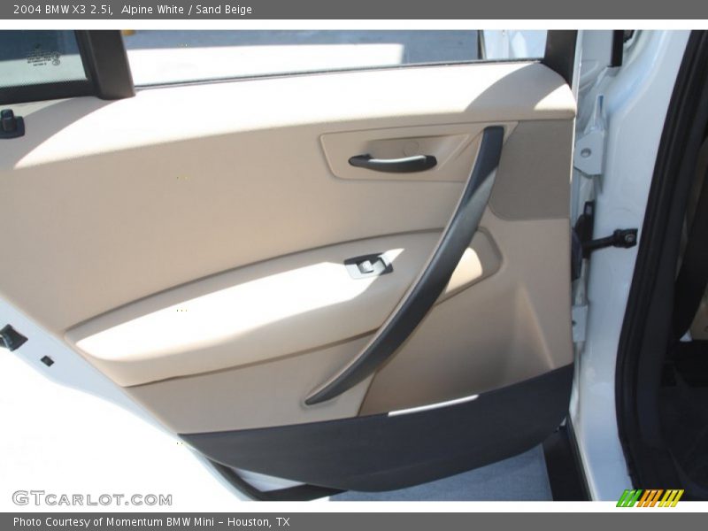 Alpine White / Sand Beige 2004 BMW X3 2.5i
