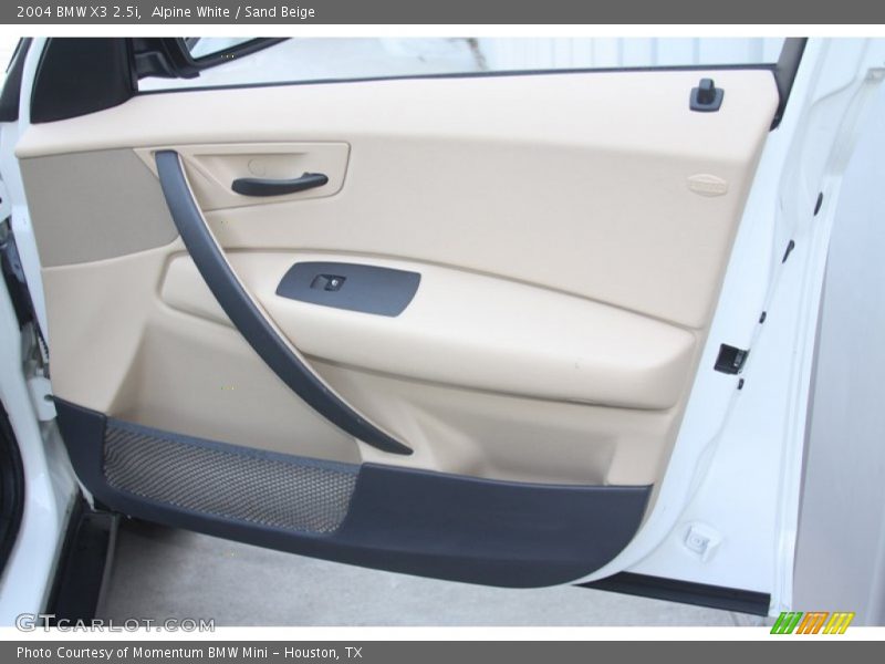 Alpine White / Sand Beige 2004 BMW X3 2.5i