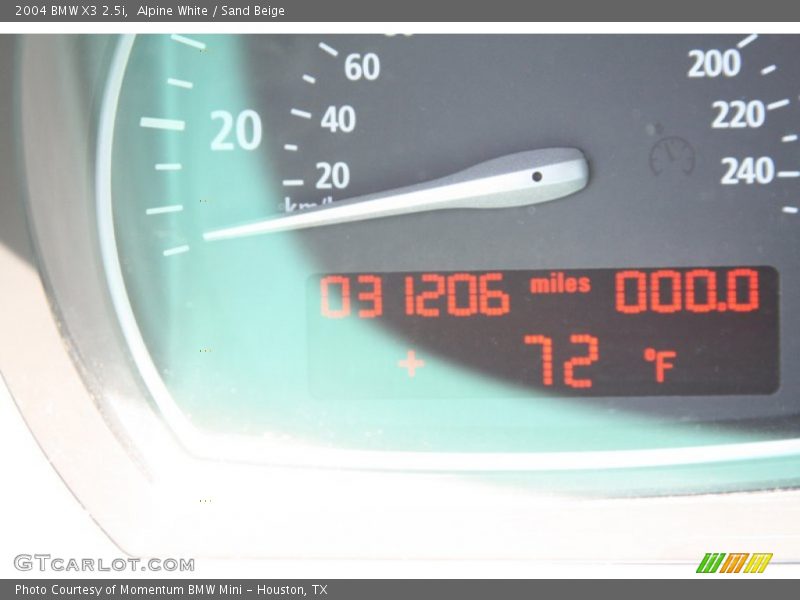 Alpine White / Sand Beige 2004 BMW X3 2.5i