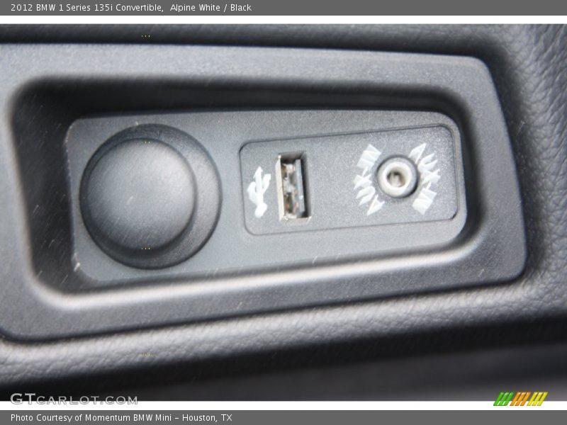 Alpine White / Black 2012 BMW 1 Series 135i Convertible