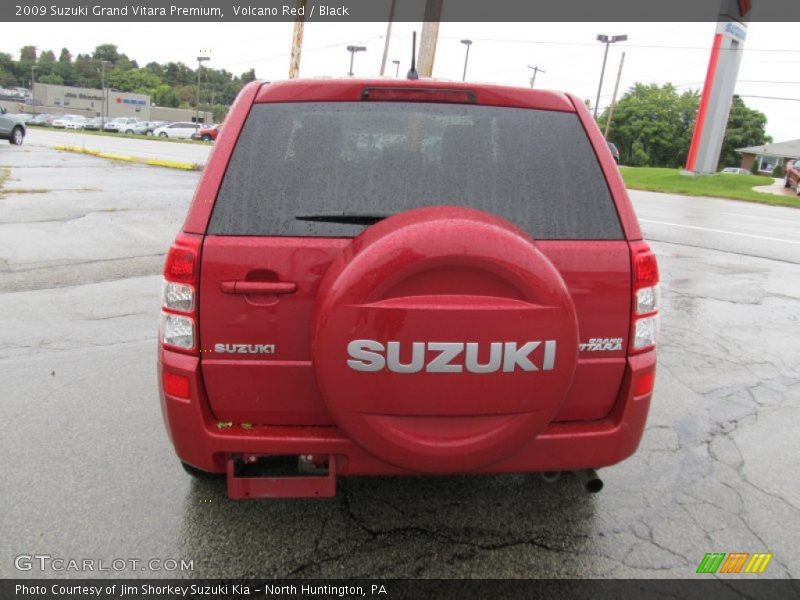Volcano Red / Black 2009 Suzuki Grand Vitara Premium
