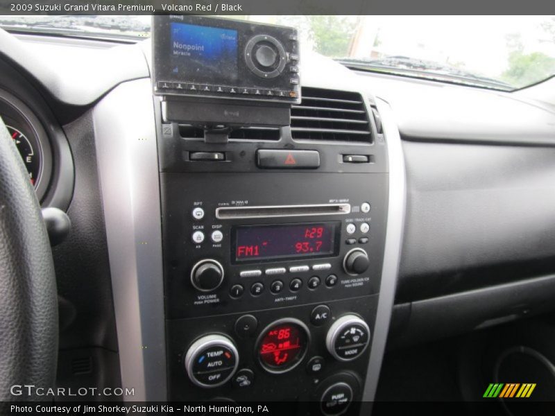 Volcano Red / Black 2009 Suzuki Grand Vitara Premium