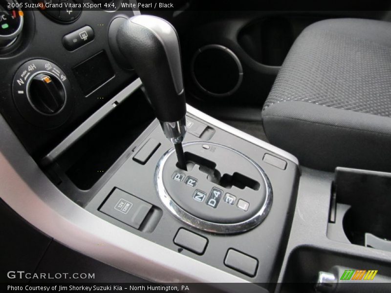 White Pearl / Black 2006 Suzuki Grand Vitara XSport 4x4