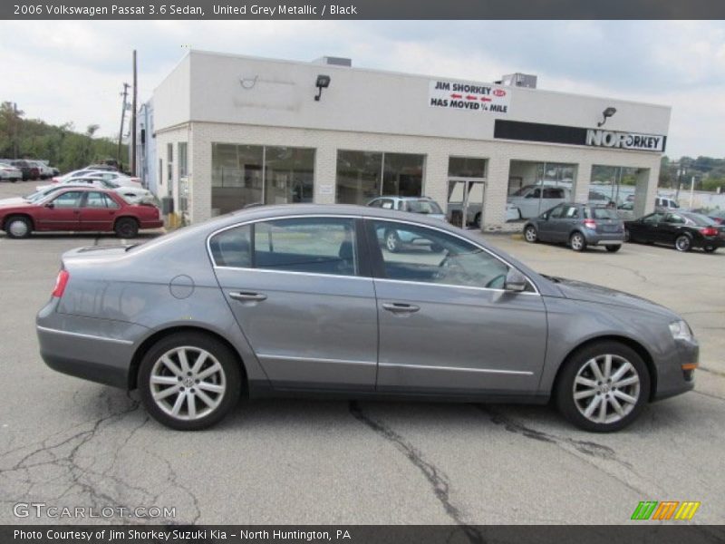 United Grey Metallic / Black 2006 Volkswagen Passat 3.6 Sedan