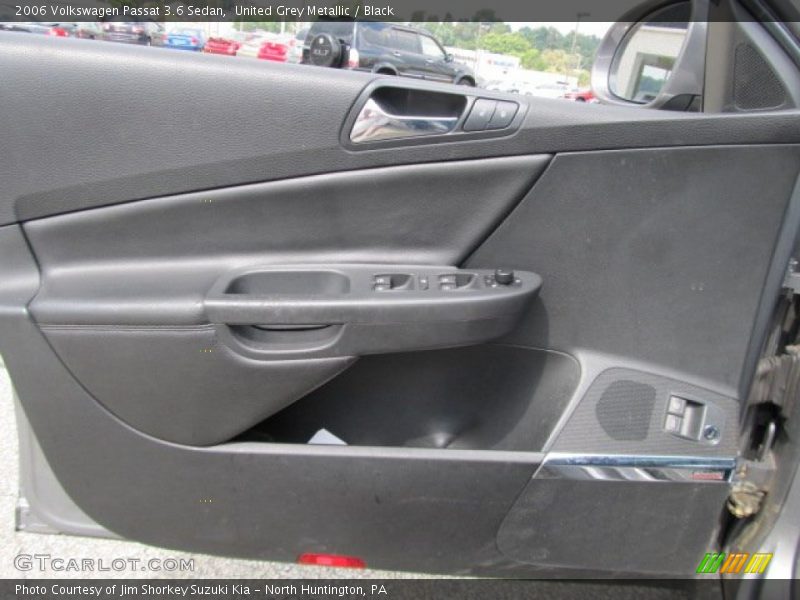 United Grey Metallic / Black 2006 Volkswagen Passat 3.6 Sedan