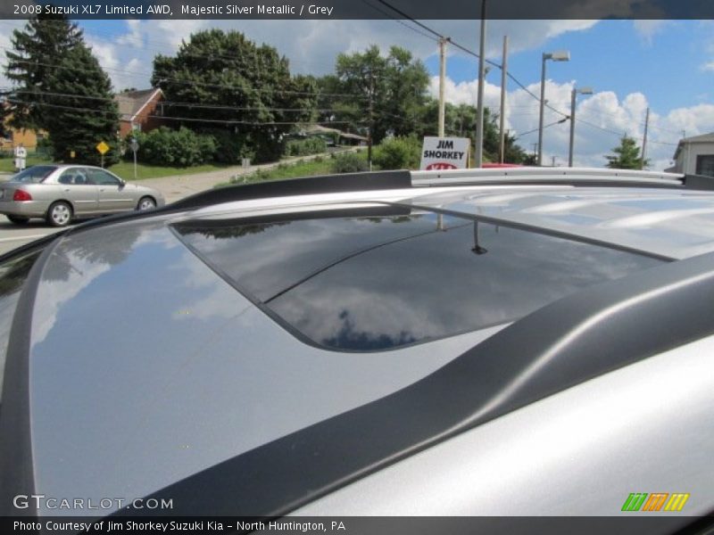 Majestic Silver Metallic / Grey 2008 Suzuki XL7 Limited AWD