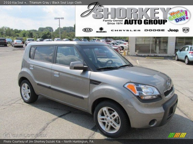 Titanium Gray / Black Soul Logo Cloth 2010 Kia Soul +