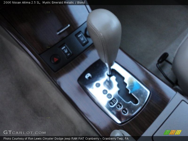 Mystic Emerald Metallic / Blond 2006 Nissan Altima 2.5 SL
