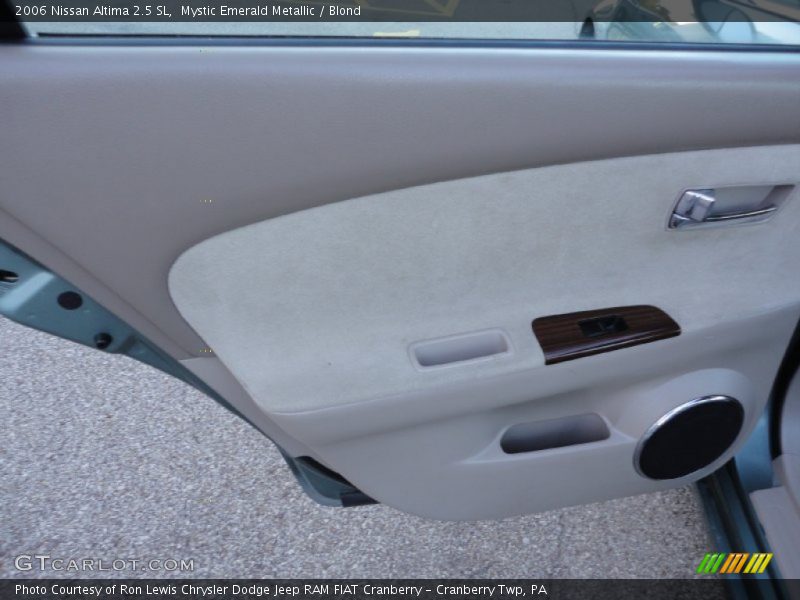 Mystic Emerald Metallic / Blond 2006 Nissan Altima 2.5 SL