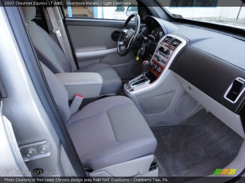 Silverstone Metallic / Light Cashmere 2007 Chevrolet Equinox LT AWD