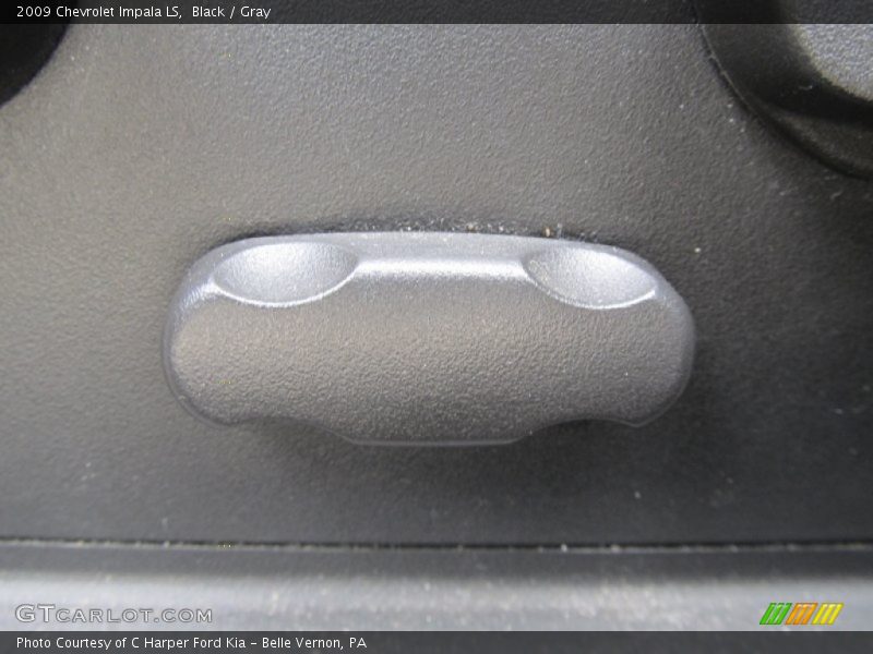 Black / Gray 2009 Chevrolet Impala LS