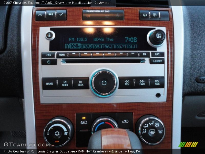 Silverstone Metallic / Light Cashmere 2007 Chevrolet Equinox LT AWD