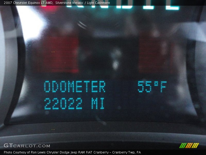 Silverstone Metallic / Light Cashmere 2007 Chevrolet Equinox LT AWD
