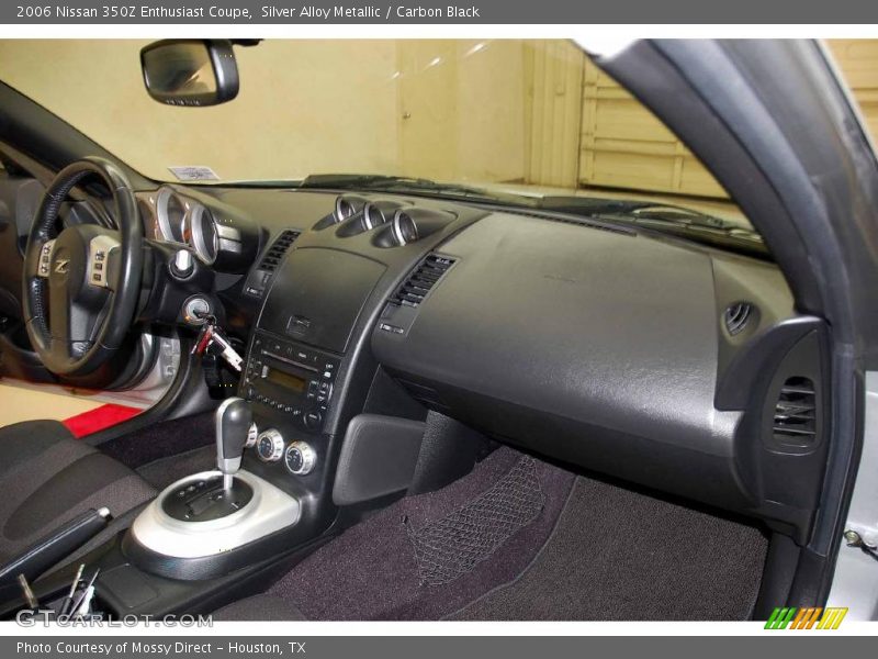 Silver Alloy Metallic / Carbon Black 2006 Nissan 350Z Enthusiast Coupe