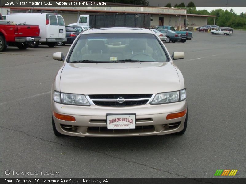 Pebble Beige Metallic / Beige 1998 Nissan Maxima GXE