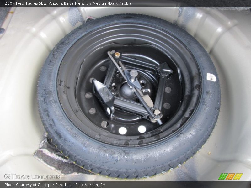 Arizona Beige Metallic / Medium/Dark Pebble 2007 Ford Taurus SEL