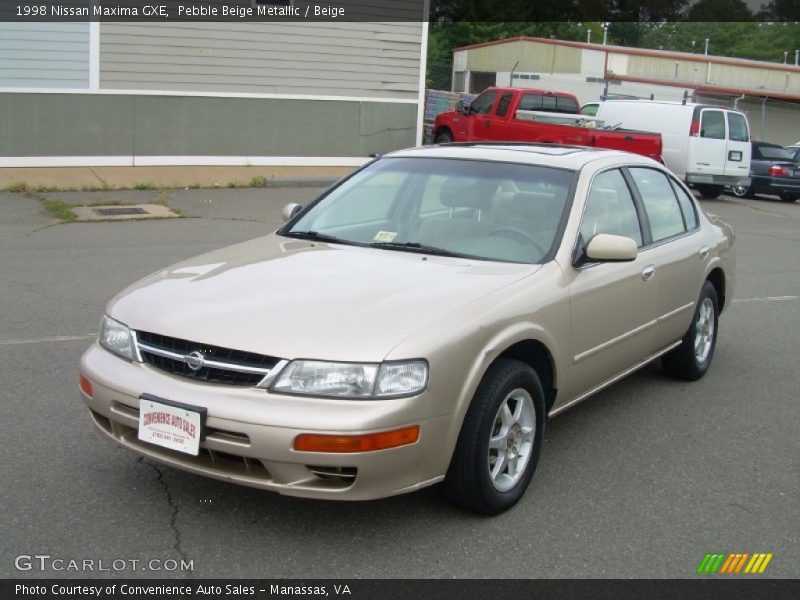 Pebble Beige Metallic / Beige 1998 Nissan Maxima GXE